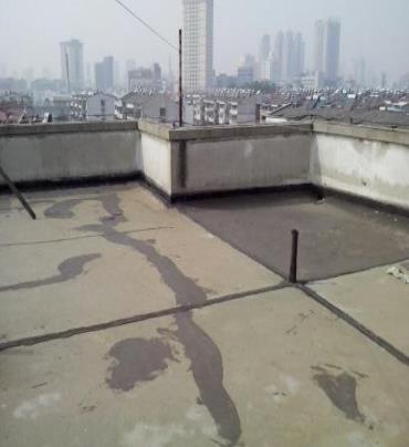 塔城漏水维修 楼顶漏水是什么原因，楼顶漏水维修方法是什么?
